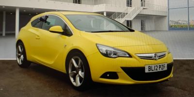 Vauxhall Astra GTC 2.0 CDTi 16V SRi 3dr Hatchback Diesel Yellow at Worlingham Motor Company Beccles