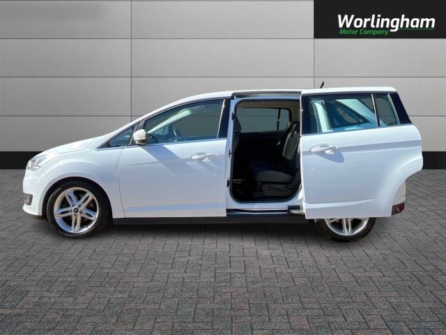 2017 Ford Grand C-MAX 1.5 TDCi Titanium X 5dr