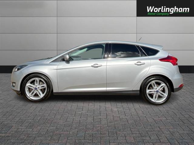 2017 Ford Focus 1.0 EcoBoost 125 Titanium 5dr