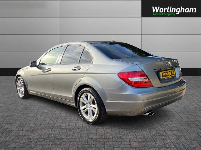 2013 Mercedes-Benz C Class 1.6 C180 BlueEFFICIENCY Executive SE 4dr Auto