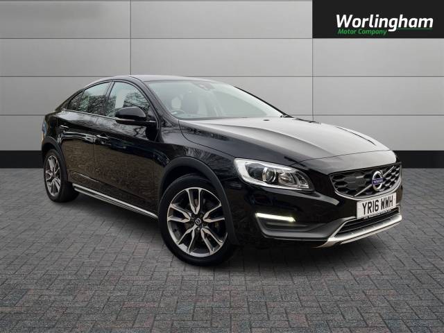 Volvo S60 2.4 D4 [190] Cross Country Lux Nav 4dr AWD Geartronic Saloon Diesel Black