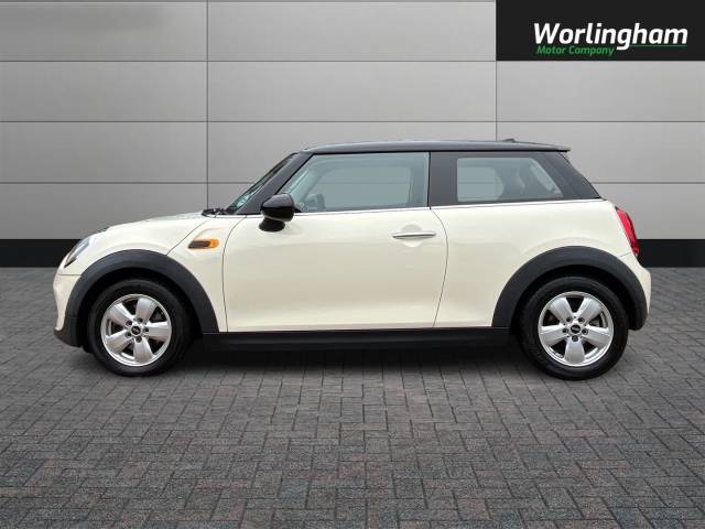 2017 Mini Hatchback 1.5 Cooper D 3dr
