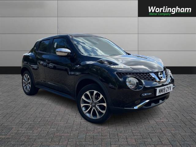 Nissan Juke 1.6 [112] Tekna 5dr CVT [Bose] Hatchback Petrol Black