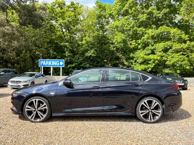 2019 Vauxhall Insignia 2.0 Turbo D SRi Vx-line Nav 5dr