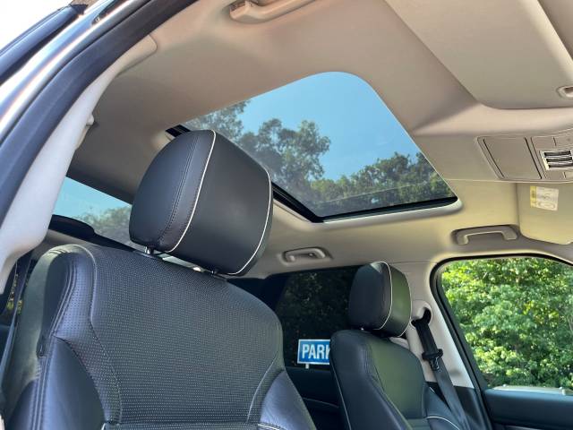 2017 Land Rover Discovery 3.0 TD6 HSE 5dr Auto