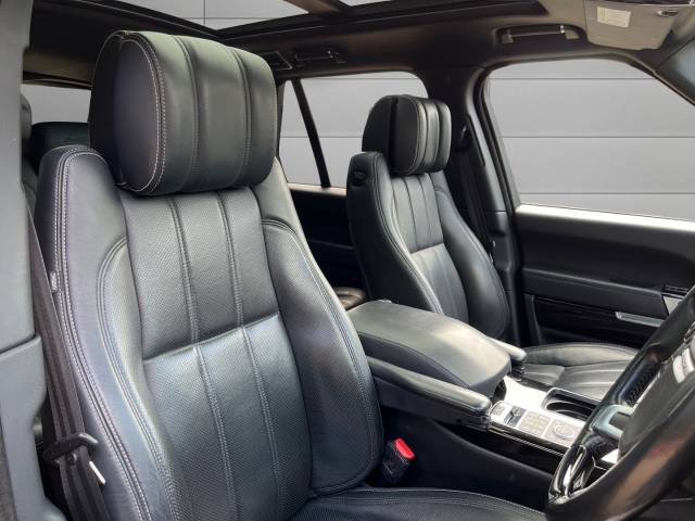 2017 Land Rover Range Rover 3.0 TDV6 Autobiography 4dr Auto