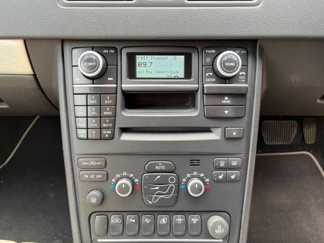 2014 Volvo XC90 2.4 D5 [200] SE Lux 5dr Geartronic