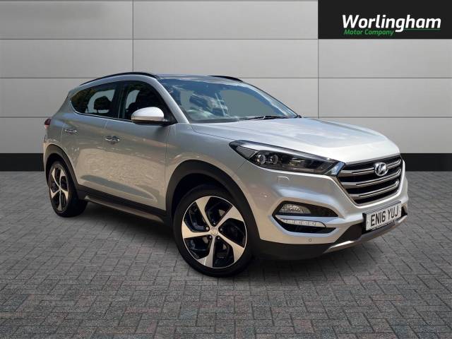 Hyundai TUCSON 2.0 CRDi Blue Drive Premium SE 5dr 2WD Estate Diesel Silver