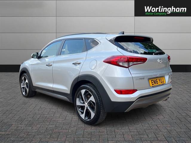 2016 Hyundai TUCSON 2.0 CRDi Blue Drive Premium SE 5dr 2WD
