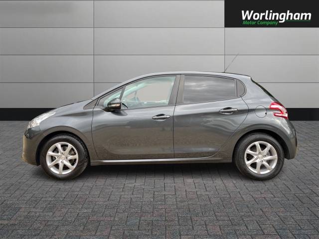 2013 Peugeot 208 1.2 VTi Active 5dr