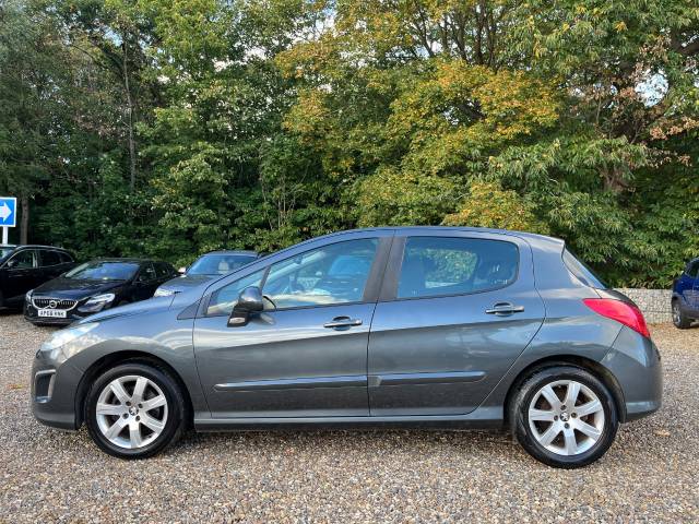 2012 Peugeot 308 1.6 HDi 92 Active 5dr